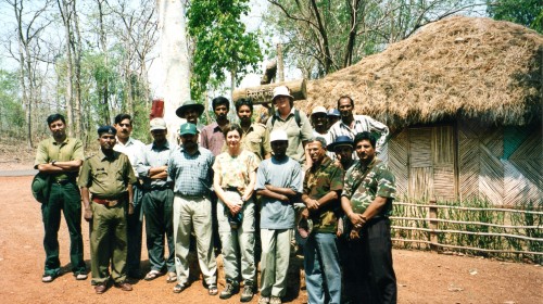 Amb l'equip tècnic i guarderia de Tadoba N.P. durant el cens de tigre 2001